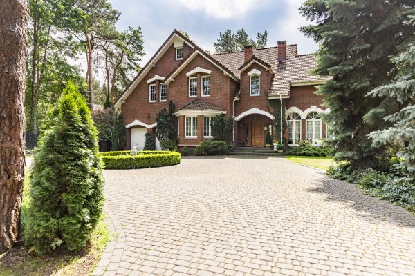 Cost of Paver Driveway Installation in Fenton
