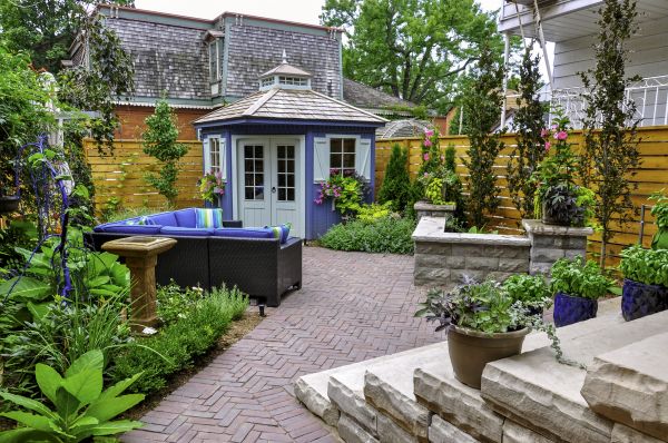 Cost of Hardscape Renovation in Fenton