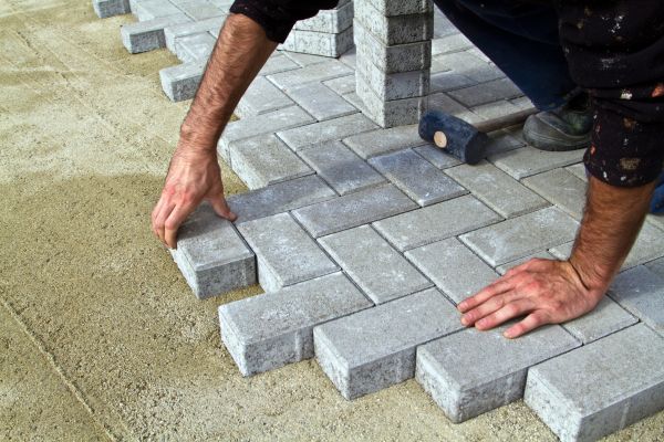 Cost of Concrete Paver Installation in Fenton