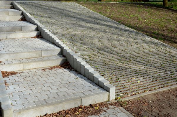 Cost of Paver Steps Repair in Fenton
