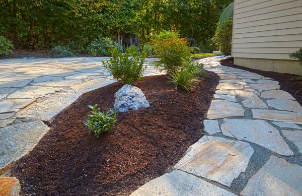 Cost of Outdoor Hardscaping in Fenton